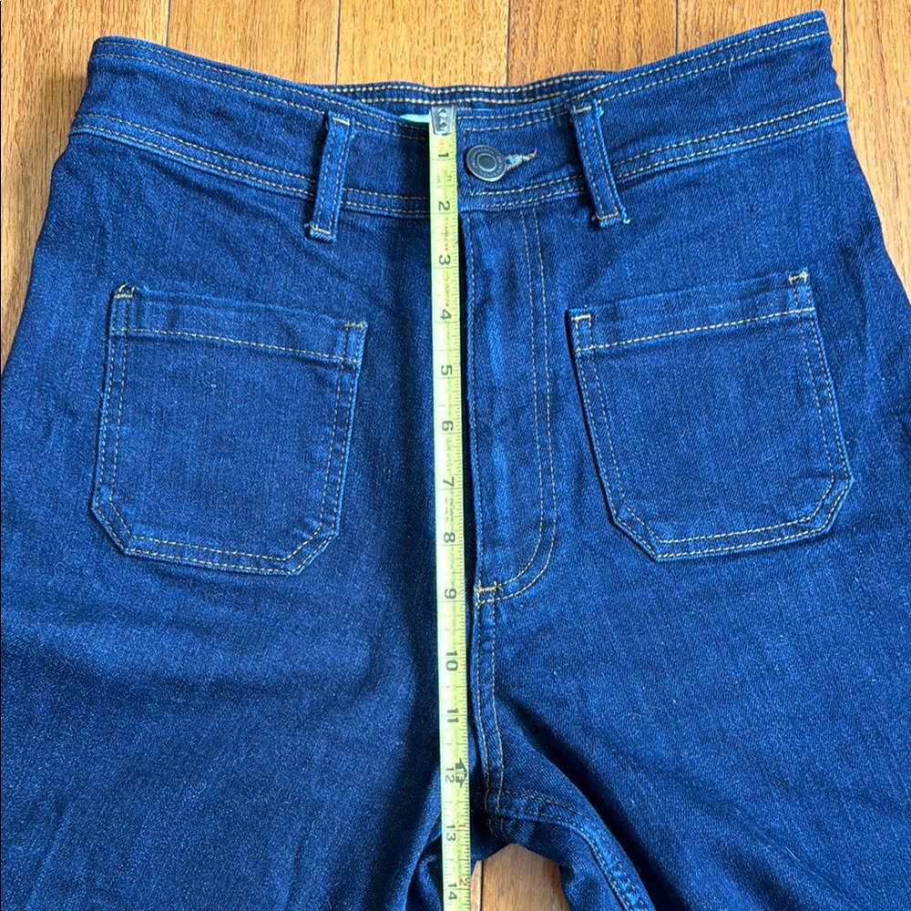 Zara women’s Dark Blue Flare & Wide Leg Jeans - Picture 6 of 7